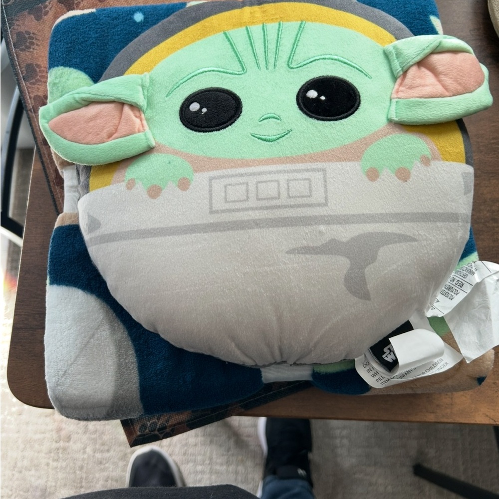 Star Wars Mandalorian Blue and Green Plush Set - Picture 2 of 2